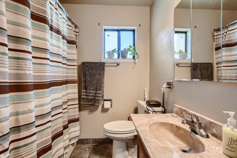 Photo 23 of 35 - 3538 Tarro Way, Carmichael, CA 95608