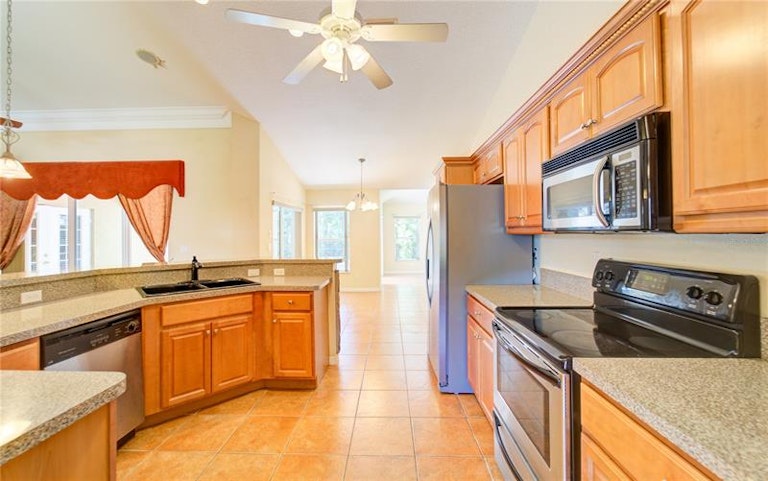 Photo 9 of 31 - 2289 N Chamberlain Blvd, North Port, FL 34286