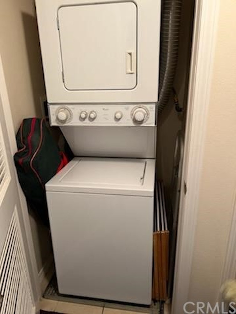 Photo 11 of 16 - 2750 Artesia Blvd #215, Redondo Beach, CA 90278