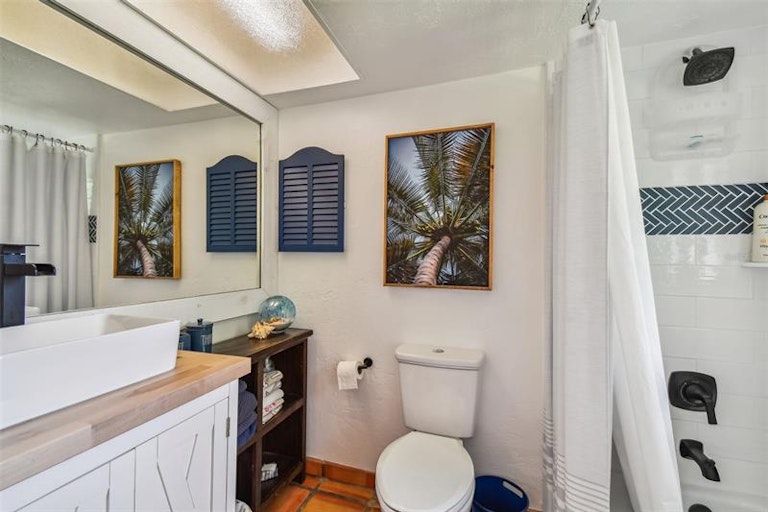 Photo 52 of 59 - 2101 River Ridge Dr, Sarasota, FL 34239