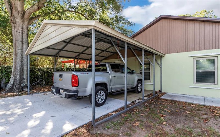 Photo 26 of 55 - 5321 18th Ave S, Gulfport, FL 33707