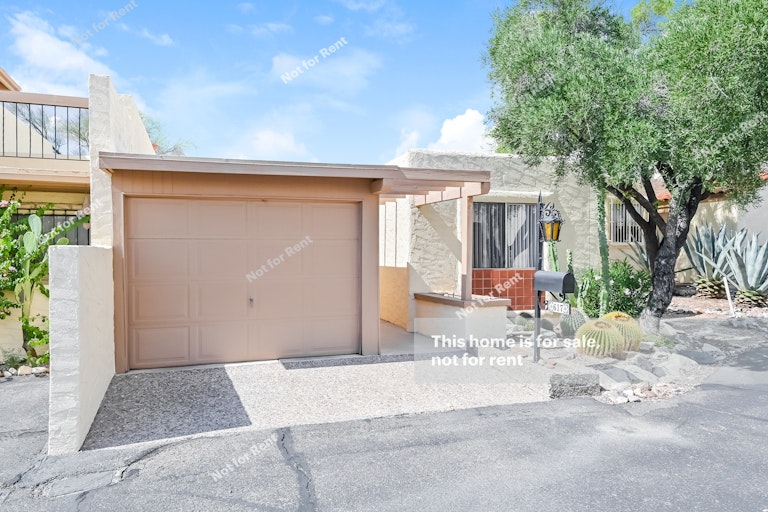 Photo 1 of 27 - 617 E Camino Alteza, Tucson, AZ 85704