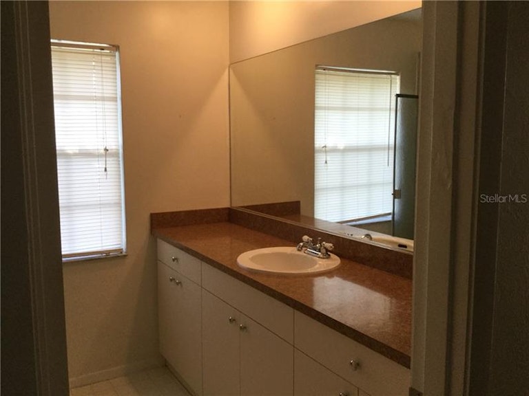 Photo 19 of 24 - 337 Bay Vista Ave, Osprey, FL 34229