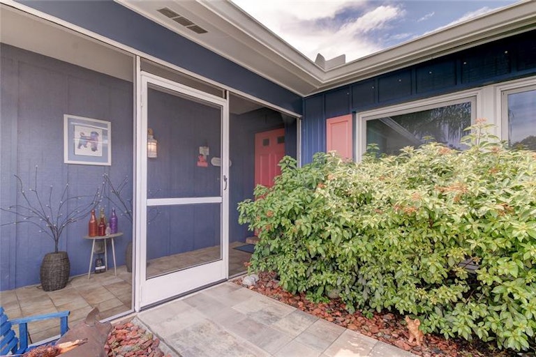 Photo 20 of 99 - 206 Timberview Dr, Safety Harbor, FL 34695