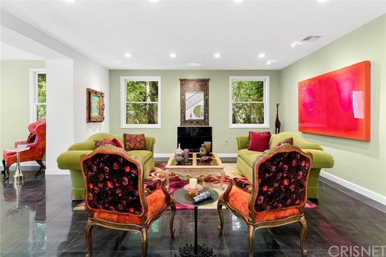 Photo 20 of 75 - 10749 Baile Ave, Chatsworth, CA 91311