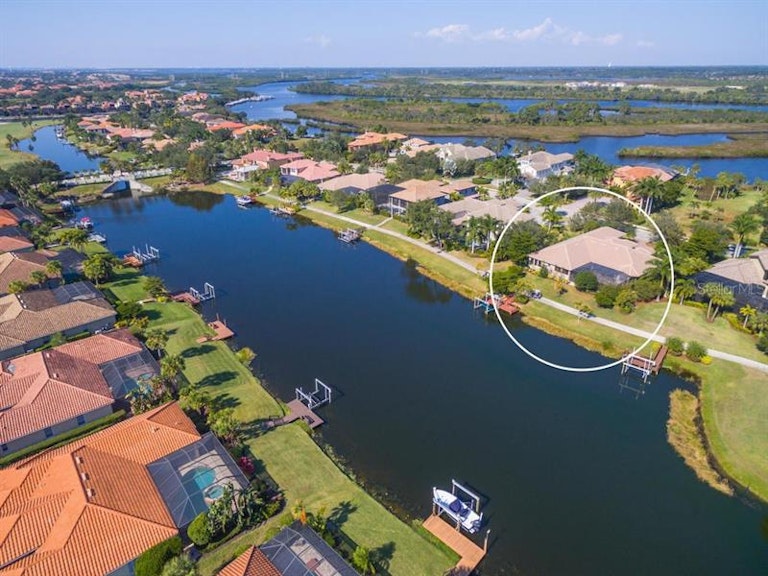 Photo 23 of 25 - 10804 Riverbank Ter, Bradenton, FL 34212
