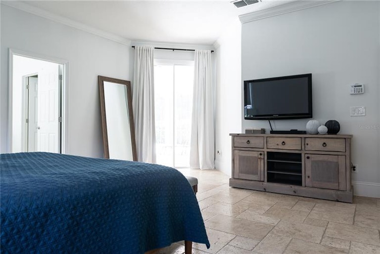 Photo 12 of 17 - 1315 Glenwick Dr, Windermere, FL 34786