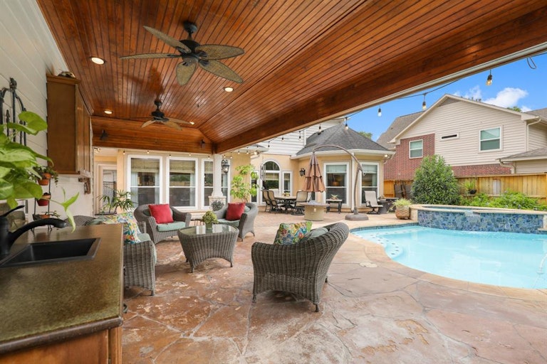 Photo 47 of 50 - 1206 Maple Bough Ct, Sugar Land, TX 77479