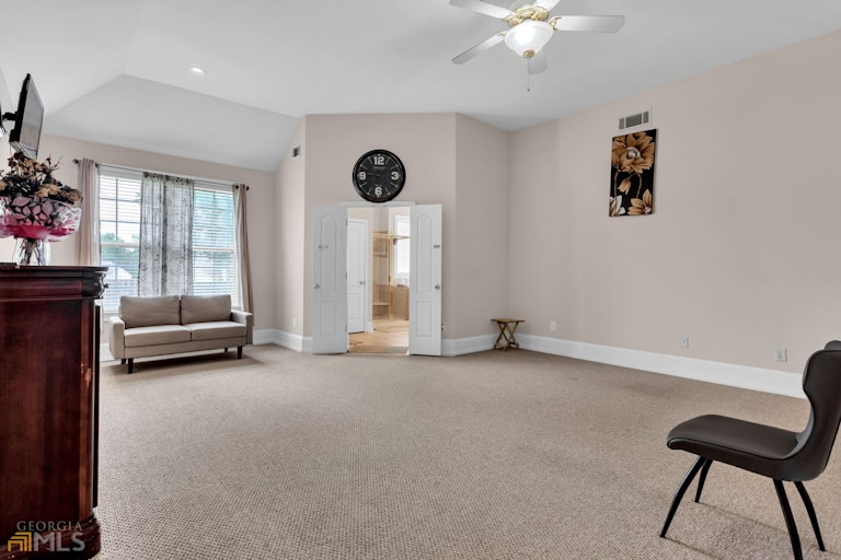 Photo 15 of 26 - 1772 Rising View Cir, McDonough, GA 30253