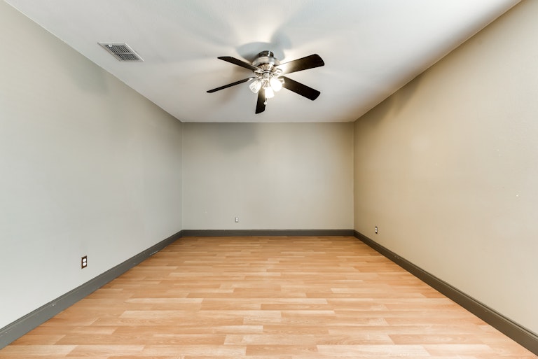 Photo 35 of 45 - 2204 Sheldon Dr, McKinney, TX 75072