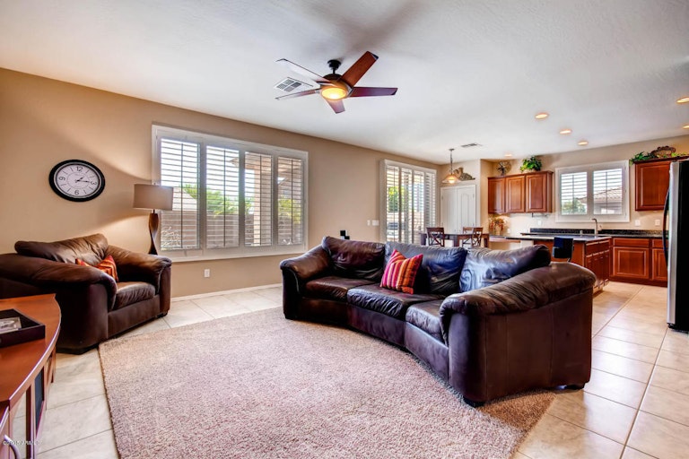 Photo 8 of 28 - 6233 W Bajada Rd, Phoenix, AZ 85083