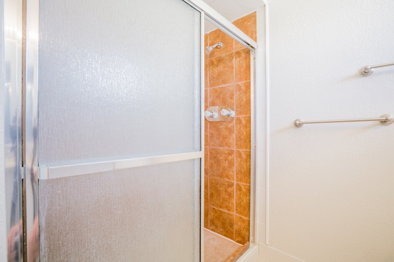 Photo 15 of 21 - 4034 W Windrose Dr, Phoenix, AZ 85029