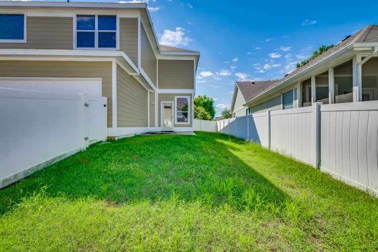 Photo 32 of 32 - 1231 Bristol Ln, Providence Village, TX 76227