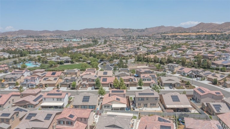 Photo 37 of 40 - 29312 Abelia Ln, Lake Elsinore, CA 92530