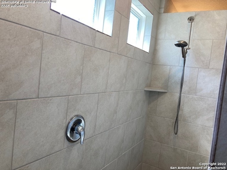 Photo 18 of 36 - 9722 Marbach Cres, San Antonio, TX 78245
