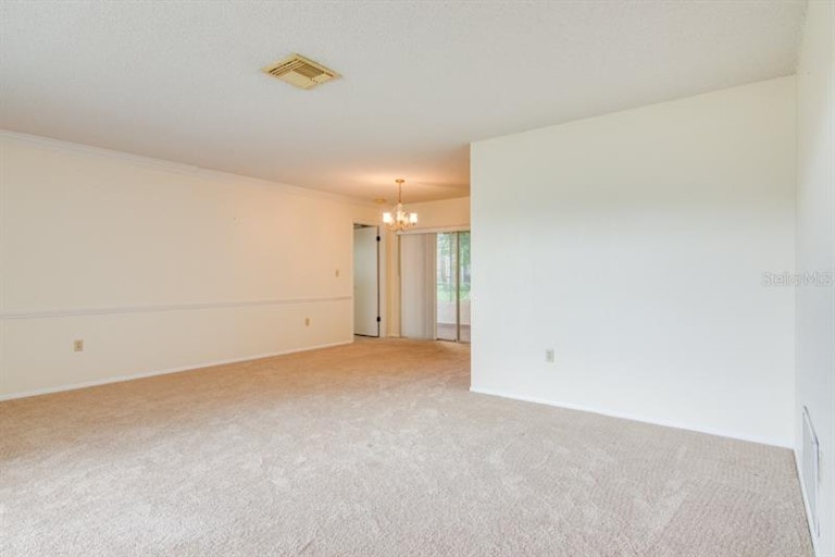 Photo 8 of 43 - 8806 Shenandoah Ln, Hudson, FL 34667