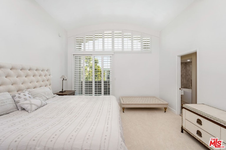 Photo 15 of 38 - 13238 Fiji Way Unit B, Marina Del Rey, CA 90292