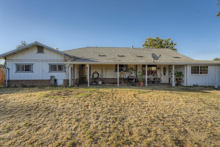 Photo 27 of 35 - 3538 Tarro Way, Carmichael, CA 95608