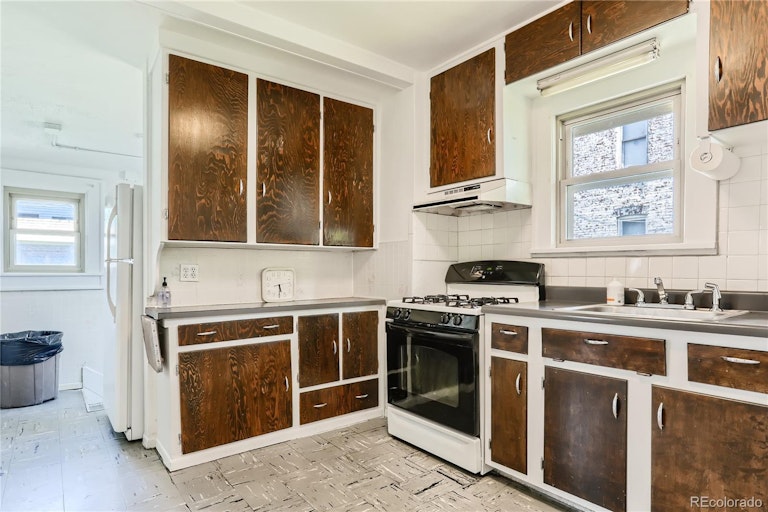 Photo 5 of 14 - 131 W Byers Pl, Denver, CO 80223