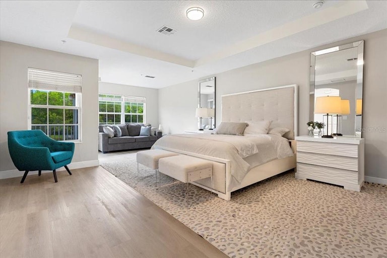Photo 18 of 34 - 10209 Park Row Ct, Orlando, FL 32832