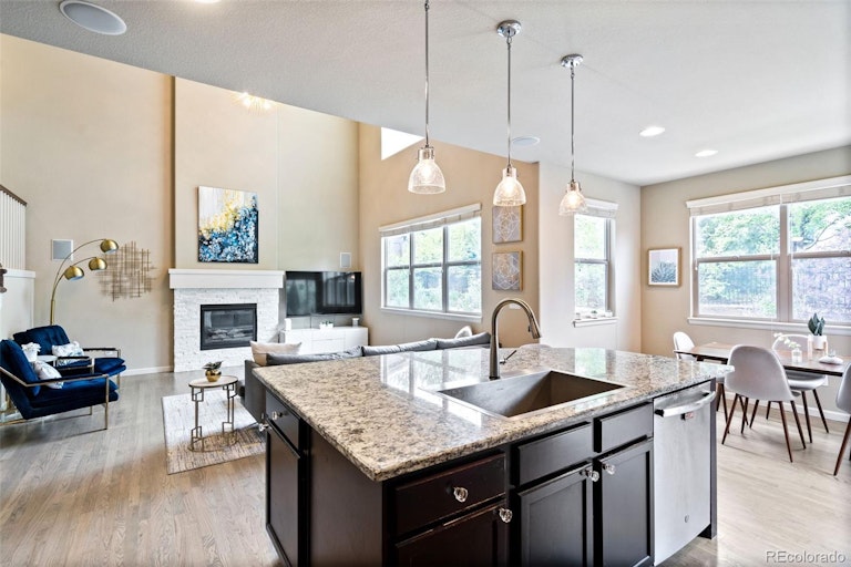 Photo 14 of 40 - 2347 S Loveland St, Denver, CO 80228