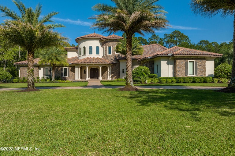 Photo 1 of 52 - 5317 Commissioners Dr, Jacksonville, FL 32224