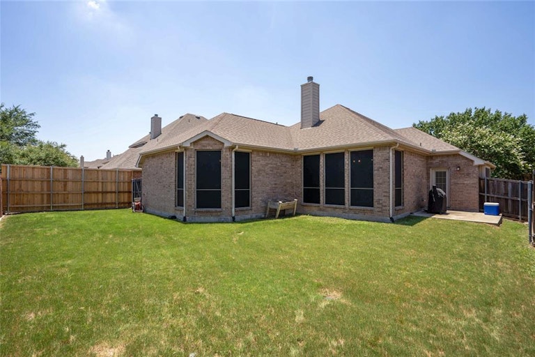 Photo 28 of 33 - 2445 Marble Canyon Dr, Little Elm, TX 75068