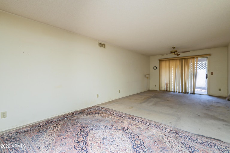 Photo 6 of 32 - 2541 E Wagoner Rd, Phoenix, AZ 85032