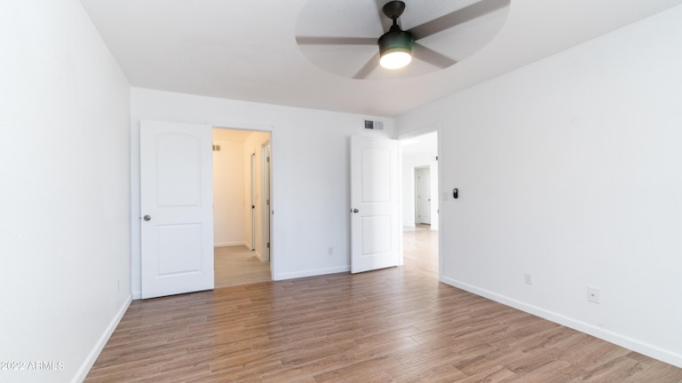 Photo 12 of 26 - 2422 E Villa Maria Dr, Phoenix, AZ 85032