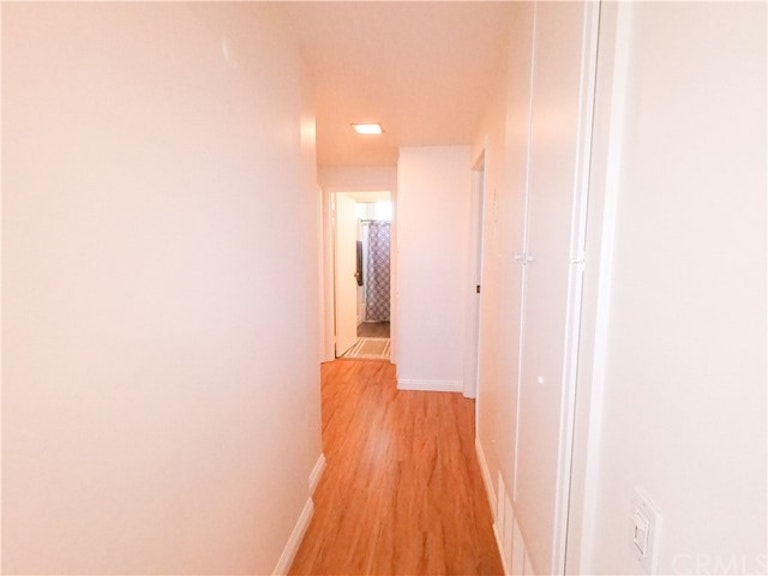 Photo 18 of 32 - 1900 W Glenoaks Ave Unit C, Anaheim, CA 92801