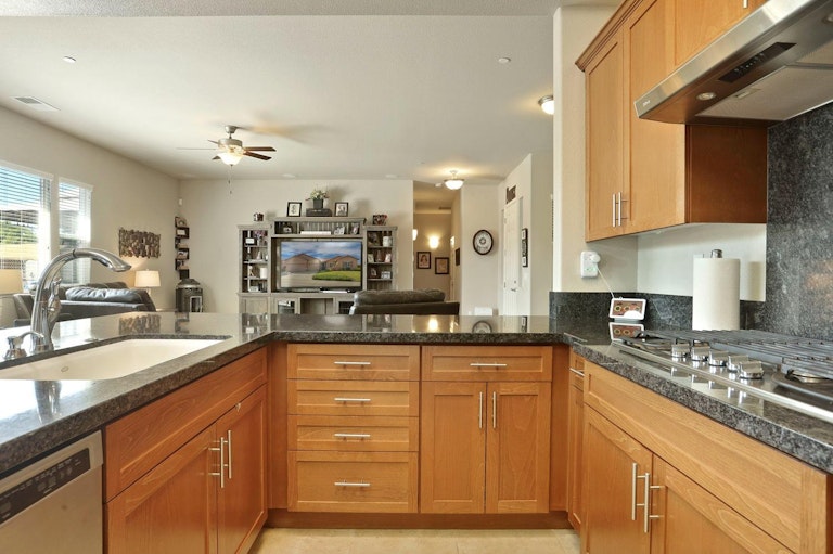 Photo 32 of 46 - 1026 Dimaggio Way, Galt, CA 95632