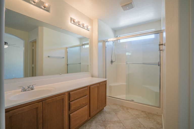 Photo 14 of 26 - 953 S 242nd Dr, Buckeye, AZ 85326