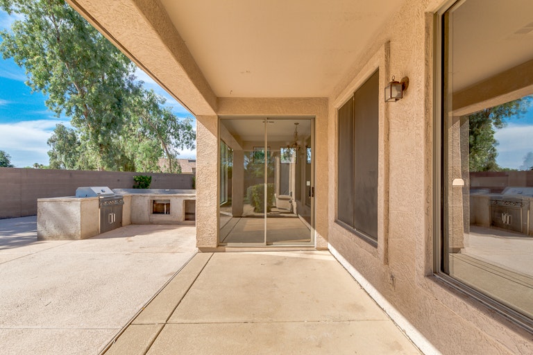 Photo 7 of 31 - 1886 S Longspur Ln, Gilbert, AZ 85295