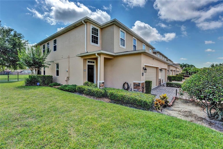 Photo 22 of 36 - 1033 Wood Cv, Kissimmee, FL 34743