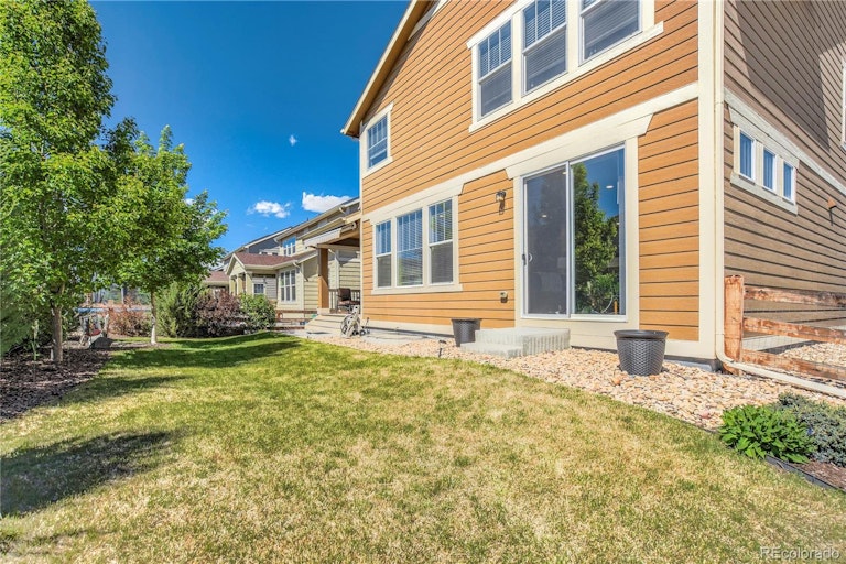 Photo 39 of 40 - 844 Dakota Ln, Erie, CO 80516