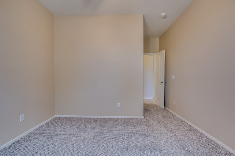 Photo 31 of 38 - 18517 W Paseo Way, Goodyear, AZ 85338