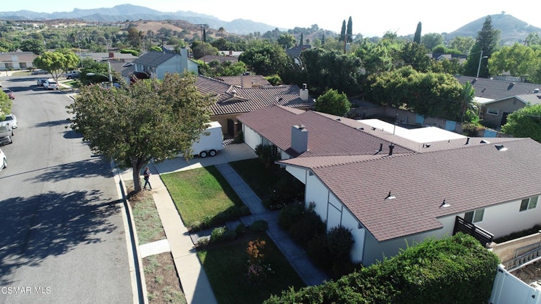 Photo 1 of 1 - 1449 Norwich Ave, Thousand Oaks, CA 91360
