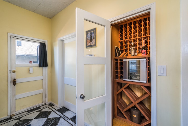 Photo 15 of 50 - 505 S 6th Ave, Tucson, AZ 85701