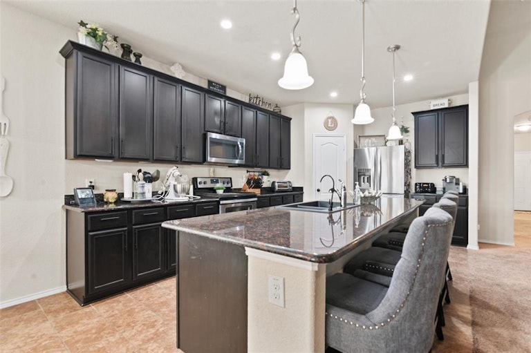 Photo 9 of 30 - 5408 Wharfside Pl, Denton, TX 76208