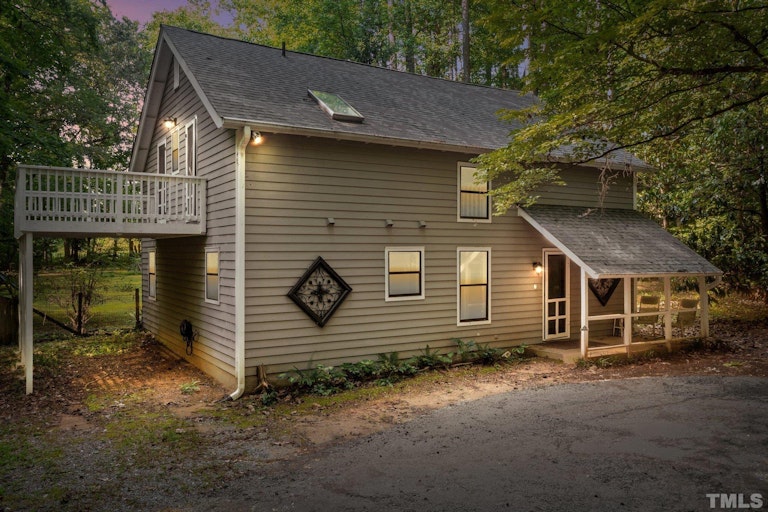 Photo 1 of 36 - 317 Stony Hill Rd, Chapel Hill, NC 27516