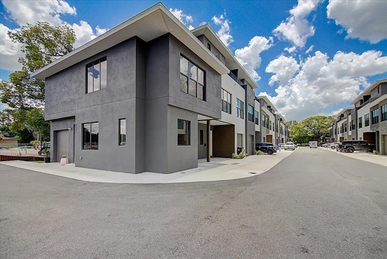Photo 38 of 42 - 8723 Palm Ranches Pl, Tampa, FL 33614