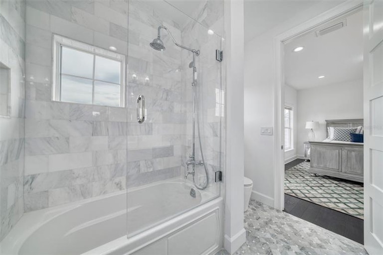 Photo 34 of 52 - 423 Arbor Cir, Kissimmee, FL 34747