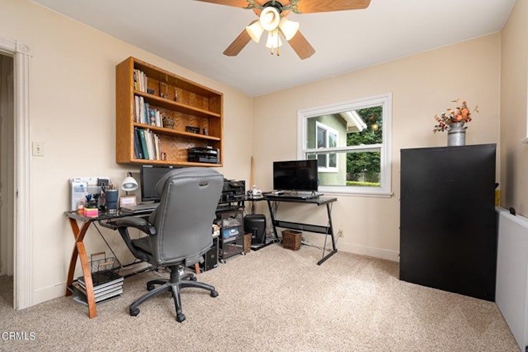 Photo 22 of 36 - 18681 Spaulding Ave, Santa Ana, CA 92705