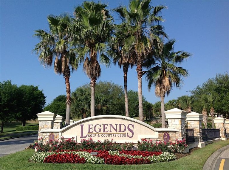 Photo 21 of 29 - 1010 Harmony Ln, Clermont, FL 34711