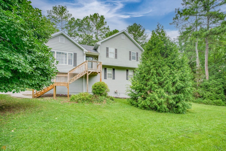 Photo 6 of 27 - 2001 Buckley Trl, Snellville, GA 30078