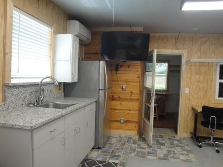 Photo 6 of 48 - 4210 Ruttand Park Ln, Katy, TX 77450