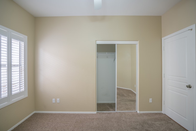 Photo 12 of 20 - 41216 N Hudson Trl, Anthem, AZ 85086