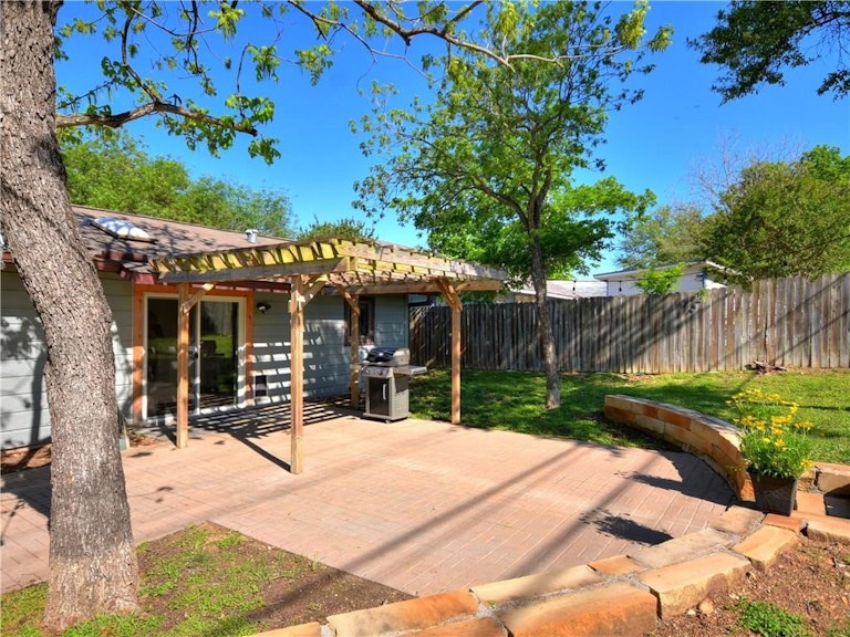 Photo 31 of 35 - 5409 Wellington Dr, Austin, TX 78723