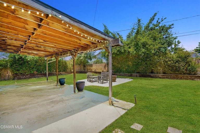 Photo 13 of 14 - 2431 Invar Ct, Simi Valley, CA 93065