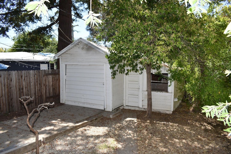 Photo 20 of 23 - 217 Los Vegas Ave, Roseville, CA 95678